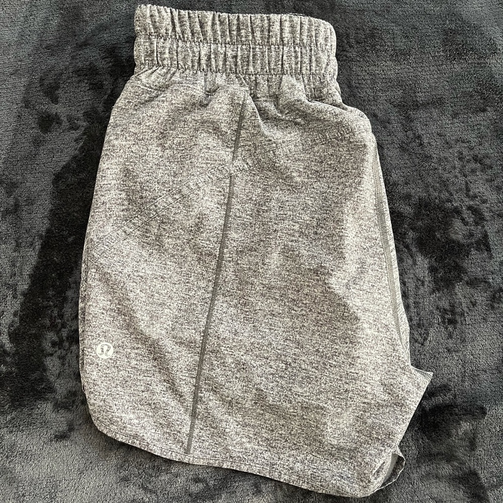 Lululemon Track That Mid-Rise Lined Shorts 5”